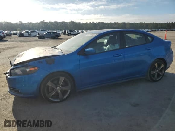 ✅ 2015 Dodge Dart GT • VIN: 1C3CDFEB6FD320752 • Лот: 81588945. Опубликован ранее на Copart с пробегом 109 561 миль. Бесплатный доступ к архиву аукционных продаж из США и подробный отчёт об истории автомобиля на DreamBid. Изображение 1.