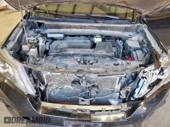 ✅ 2020 Nissan Pathfinder SV • VIN: 5N1DR2BN4LC628802 • Lot: 90939825. Listed on Copart with 146,748 mi. Free auction sales archive from the USA and detailed vehicle history report at DreamBid. Image 11.