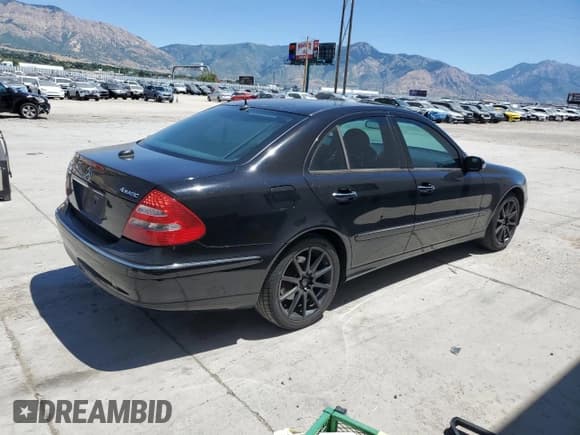 ✅ 2005 Mercedes-Benz E 500 • VIN: WDBUF83J65X177474 • Lot: 64567925. Listed on Copart with 2,156 mi. Free auction sales archive from the USA and detailed vehicle history report at DreamBid. Image 3.