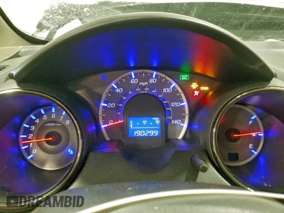 ✅ 2013 Honda Fit Sport • VIN: JHMGE8H59DC033595 • Lot: 95676865. Listed on Copart with 190,299 mi. Free auction sales archive from the USA and detailed vehicle history report at DreamBid. Image 9.