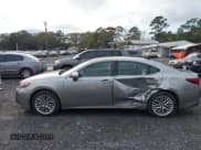 ✅ 2016 Lexus ES 330 • VIN: JTHBK1GG5G2224406 • Lot: 43776927. Listed on IAAI with 71,410 mi. Free auction sales archive from the USA and detailed vehicle history report at DreamBid. Image 14.