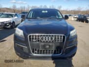 ✅ 2010 Audi Q7 • VIN: WA1WYAFE5AD008076 • Lot: 87142314. Listed on Copart with 194,569 mi. Free auction sales archive from the USA and detailed vehicle history report at DreamBid. Image 5.