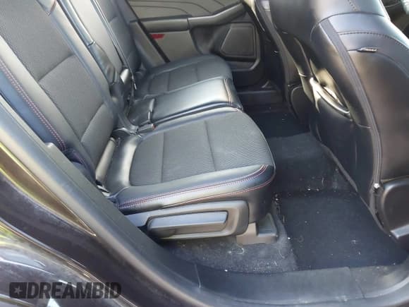 ✅ 2023 Ford Escape ST-Line Select • VIN: 1FMCU9NAXPUB45746 • Lot: 43059475. Listed on IAAI with 70,338 mi. Free auction sales archive from the USA and detailed vehicle history report at DreamBid. Image 8.