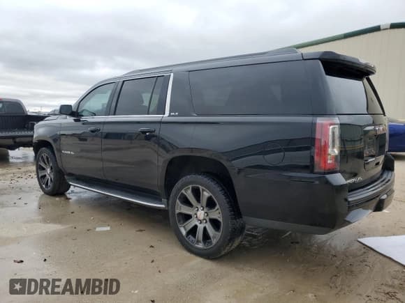 ✅ 2016 GMC Yukon XL SLE • VIN: 1GKS1FKC8GR247812 • Lot: 45043655. Wystawiony na Copart z przebiegiem 151 045 mil. Bezpłatny archiwum sprzedaży aukcyjnych z USA i szczegółowy raport historii pojazdu na DreamBid. Zdjęcie 2.