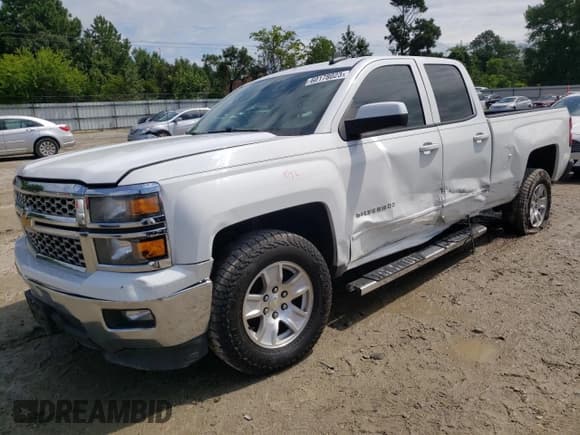✅ 2015 Chevrolet Silverado 1500 LT • VIN: 1GCRCREC0FZ259842 • Лот: 60178023. Опубликован ранее на Copart с пробегом Не указан. Бесплатный доступ к архиву аукционных продаж из США и подробный отчёт об истории автомобиля на DreamBid. Изображение 1.
