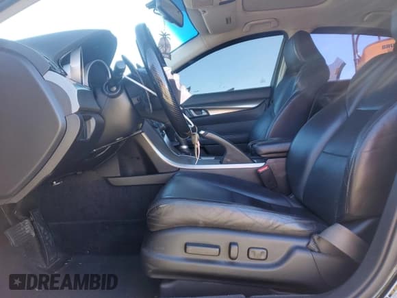 ✅ 2010 Acura TL • VIN: 19UUA8F26AA000121 • Лот: 93358595. Опубликован ранее на Copart с пробегом 159 234 миль. Бесплатный доступ к архиву аукционных продаж из США и подробный отчёт об истории автомобиля на DreamBid. Изображение 7.