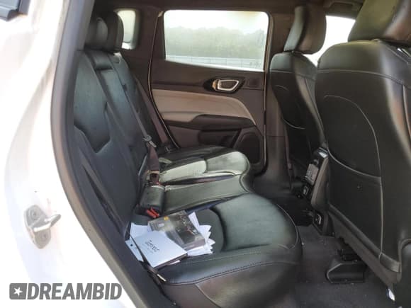 ✅ 2023 Jeep Compass Limited • VIN: 3C4NJDCN7PT559284 • Лот: 71705245. Опубликован ранее на Copart с пробегом Не указан. Бесплатный доступ к архиву аукционных продаж из США и подробный отчёт об истории автомобиля на DreamBid. Изображение 11.