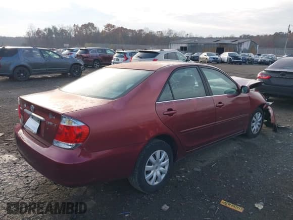 ✅ 2005 Toyota Camry LE • VIN: 4T1BE30K25U002518 • Lot: 43767923. Listed on IAAI with 215,358 mi. Free auction sales archive from the USA and detailed vehicle history report at DreamBid. Image 4.
