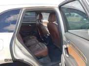 ✅ 2014 Audi Q5 Premium • VIN: WA1CFAFP5EA055478 • Lot: 43160693. Wystawiony na IAAI z przebiegiem 161 434 mil. Bezpłatny archiwum sprzedaży aukcyjnych z USA i szczegółowy raport historii pojazdu na DreamBid. Zdjęcie 8.