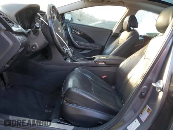 2013 Hyundai Azera z VIN KMHFH4JG2DA255430, wystawiony jako Copart lot #79411144 z przebiegiem 207 750 mil mil oraz Szkoda całkowita • Salvage title. Historia ofert i sprzedaży dostępna na DreamBid. Obrazek 7.