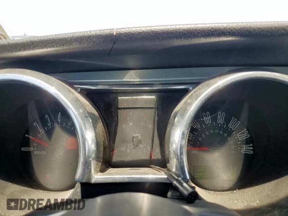 ✅ 2006 Ford Mustang GT Deluxe • VIN: 1ZVFT82H965140639 • Lot: 57632555. Listed on Copart with 220,277 mi. Free auction sales archive from the USA and detailed vehicle history report at DreamBid. Image 9.