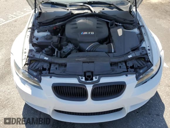 ✅ 2012 BMW M3 • VIN: WBSKG9C5XCE797910 • Lot: 69233364. Listed on Copart with 95,977 mi. Free auction sales archive from the USA and detailed vehicle history report at DreamBid. Image 12.