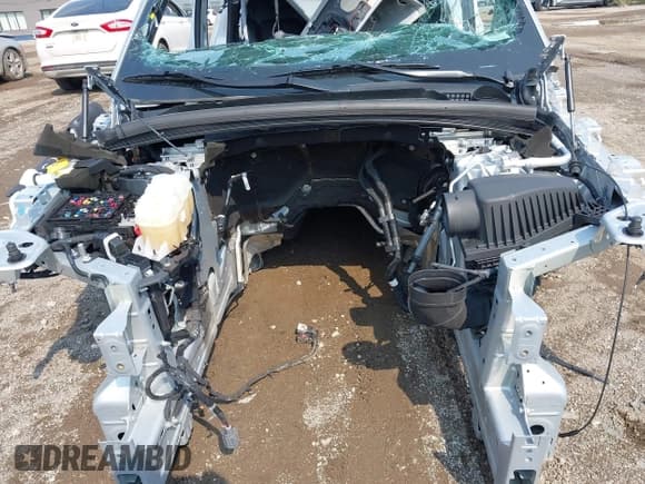 ✅ 2022 Jeep Grand Cherokee Limited • VIN: 1C4RJHBG7N8524591 • Lot: 42884222. Wystawiony na IAAI z przebiegiem Nie podano. Bezpłatny archiwum sprzedaży aukcyjnych z USA i szczegółowy raport historii pojazdu na DreamBid. Zdjęcie 10.