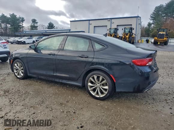 ✅ 2015 Chrysler 200 S • VIN: 1C3CCCBB0FN756075 • Lot: 93922635. Listed on Copart with 115,686 mi. Free auction sales archive from the USA and detailed vehicle history report at DreamBid. Image 2.