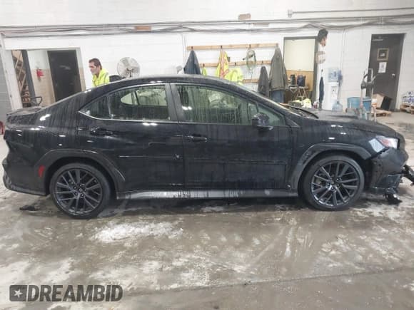 ✅ 2023 Subaru WRX Premium • VIN: JF1VBAF65P9816795 • Lot: 41558724. Wystawiony na IAAI z przebiegiem 11 472 mil. Bezpłatny archiwum sprzedaży aukcyjnych z USA i szczegółowy raport historii pojazdu na DreamBid. Zdjęcie 13.