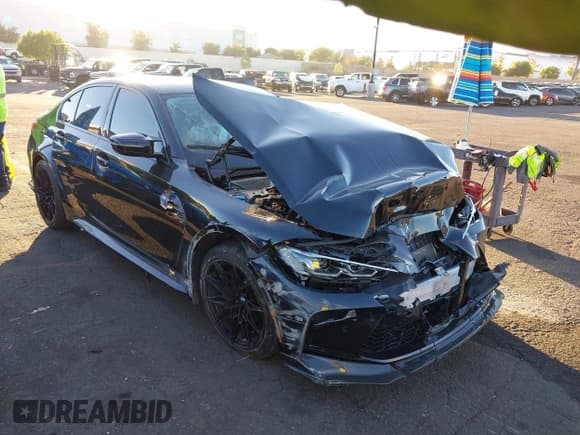 ✅ 2022 BMW M3 Competition • VIN: WBS33AY07NFM19278 • Lot: 43550336. Wystawiony na IAAI z przebiegiem 41 984 mil. Bezpłatny archiwum sprzedaży aukcyjnych z USA i szczegółowy raport historii pojazdu na DreamBid. Zdjęcie 1.