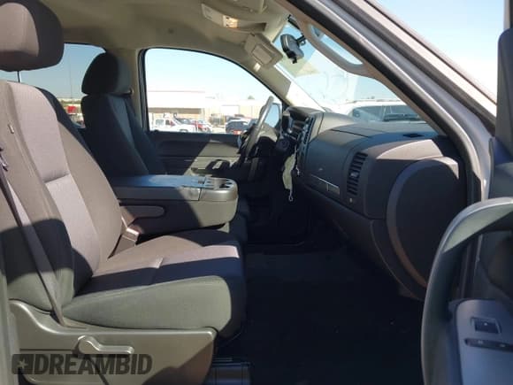 ✅ 2011 Chevrolet Silverado 1500 LT • VIN: 3GCPCSE02BG101100 • Lot: 43404906. Listed on IAAI with 112,018 mi. Free auction sales archive from the USA and detailed vehicle history report at DreamBid. Image 5.