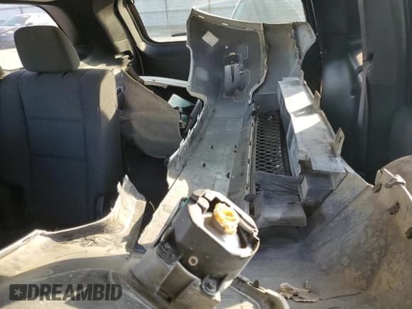 ✅ 2012 Jeep Grand Cherokee Laredo • VIN: 1C4RJFAG6CC189789 • Lot: 89879065. Wystawiony na Copart z przebiegiem 152 796 mil. Bezpłatny archiwum sprzedaży aukcyjnych z USA i szczegółowy raport historii pojazdu na DreamBid. Zdjęcie 12.