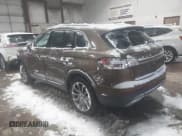 ✅ 2022 Lincoln Nautilus Reserve • VIN: 2LMPJ8KP7NBL12455 • Lot: 41617225. Listed on IAAI with 35,574 mi. Free auction sales archive from the USA and detailed vehicle history report at DreamBid. Image 3.