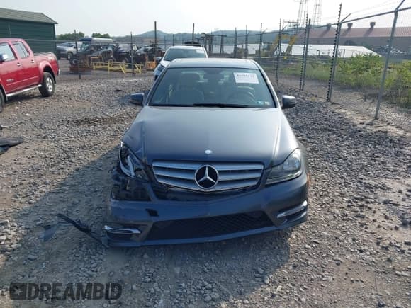 ✅ 2013 Mercedes-Benz C 300 Sport • VIN: WDDGF8AB1DG109808 • Lot: 42583132. Listed on IAAI with 107,841 mi. Free auction sales archive from the USA and detailed vehicle history report at DreamBid. Image 13.