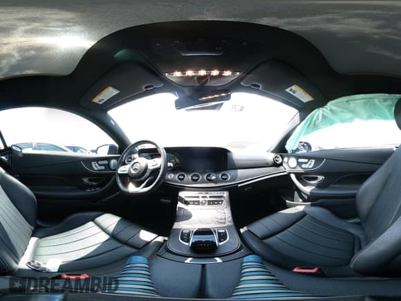 ✅ 2019 Mercedes-Benz E 450 • VIN: WDD1J6HB9KF117897 • Lot: 43116231. Listed on IAAI with 29,113 mi. Free auction sales archive from the USA and detailed vehicle history report at DreamBid. Image 18.