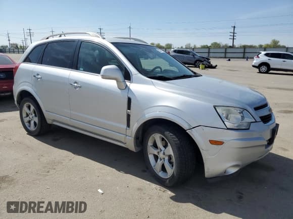 ✅ 2014 Chevrolet Captiva Sport LT • VIN: 3GNAL3EK2ES583850 • Lot: 53276175. Wystawiony na Copart z przebiegiem 142 266 mil. Bezpłatny archiwum sprzedaży aukcyjnych z USA i szczegółowy raport historii pojazdu na DreamBid. Zdjęcie 4.