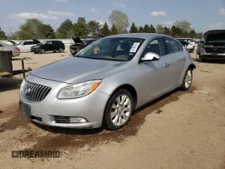✅ 2013 Buick Regal Premium 1 • VIN: 2G4GS5ER9D9215459 • Лот: 54795705. Опубликован ранее на Copart с пробегом 66 507 миль. Бесплатный доступ к архиву аукционных продаж из США и подробный отчёт об истории автомобиля на DreamBid. Изображение 1.
