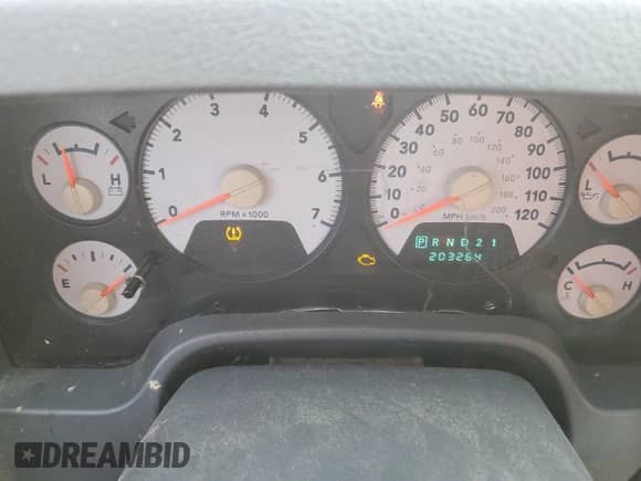 2008 Dodge 1500 SLT z VIN 1D7HU18208S548024, wystawiony jako Copart lot #64577494 z przebiegiem 203 264 mil mil oraz Szkoda całkowita • Salvage title. Historia ofert i sprzedaży dostępna na DreamBid. Obrazek 9.