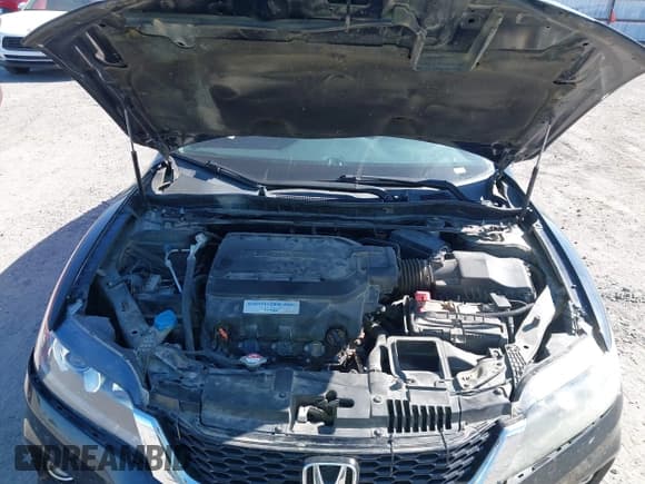 ✅ 2014 Honda Accord EX-L • VIN: 1HGCT2B88EA001385 • Lot: 42036439. Wystawiony na IAAI z przebiegiem 146 128 mil. Bezpłatny archiwum sprzedaży aukcyjnych z USA i szczegółowy raport historii pojazdu na DreamBid. Zdjęcie 10.