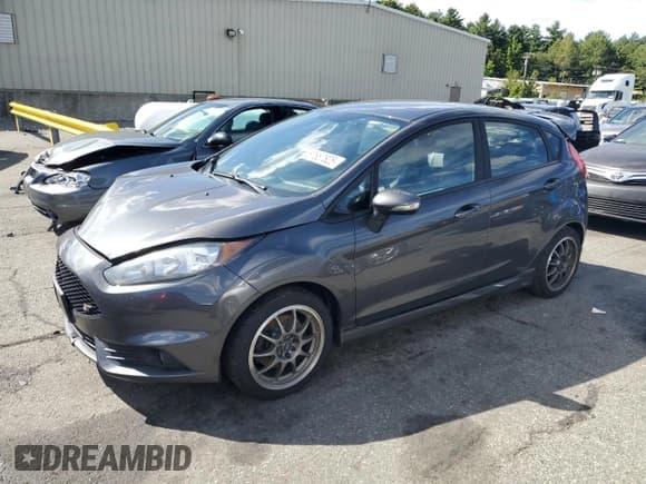 ✅ 2018 Ford Fiesta ST • VIN: 3FADP4GX9JM107768 • Lot: 67657825. Listed on Copart with 88,015 mi. Free auction sales archive from the USA and detailed vehicle history report at DreamBid. Image 1.