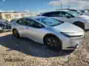 2025 Toyota Prius LE с VIN JTDACAAU0S3054399, выставлен на аукционе Copart как лот 81610355 с пробегом 3 799 миль миль и На запчасти • Non repairable. История ставок и продаж доступна на DreamBid. Изображение 4.