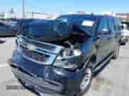 2018 Chevrolet Suburban LS z VIN 1GNSKGKC6JR150248, wystawiony jako IAAI lot #42219120 z przebiegiem 48 321 mil mil oraz . Historia ofert i sprzedaży dostępna na DreamBid. Obrazek 6.