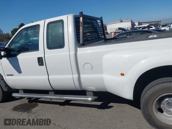 ✅ 2007 Ford F-250 XL • VIN: 1FTSX20P77EA67625 • Lot: 41666904. Listed on IAAI with 232,474 mi. Free auction sales archive from the USA and detailed vehicle history report at DreamBid. Image 14.