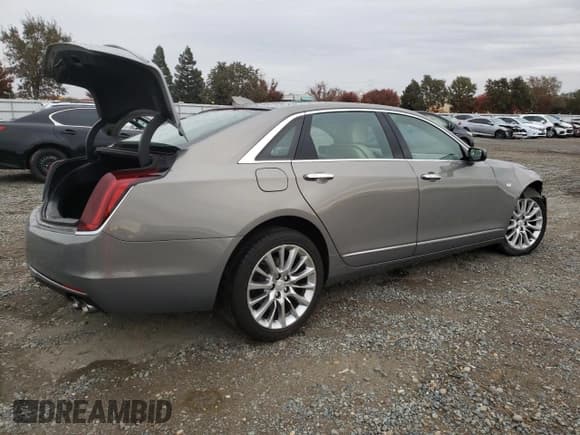 ✅ 2018 Cadillac CT6 AWD • VIN: 1G6KB5RS1JU113165 • Lot: 81724384. Listed on Copart with 58,777 mi. Free auction sales archive from the USA and detailed vehicle history report at DreamBid. Image 3.