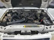 ✅ 2005 Ford Ranger XLT • VIN: 1FTYR44E75PA37793 • Lot: 80325915. Wystawiony na Copart z przebiegiem 203 831 mil. Bezpłatny archiwum sprzedaży aukcyjnych z USA i szczegółowy raport historii pojazdu na DreamBid. Zdjęcie 11.