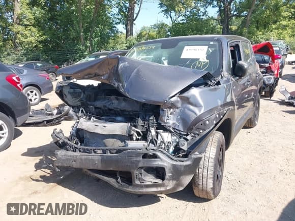 ✅ 2018 Jeep Renegade Sport • VIN: ZACCJBAB1JPH98977 • Лот: 43096332. Опубликован ранее на IAAI с пробегом 87 000 миль. Бесплатный доступ к архиву аукционных продаж из США и подробный отчёт об истории автомобиля на DreamBid. Изображение 2.