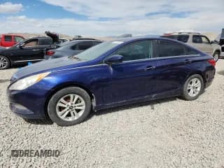 ✅ 2013 Hyundai Sonata GLS • VIN: 5NPEB4AC7DH591422 • Lot: 72020045. Wystawiony na Copart z przebiegiem Nie podano. Bezpłatny archiwum sprzedaży aukcyjnych z USA i szczegółowy raport historii pojazdu na DreamBid. Zdjęcie 1.