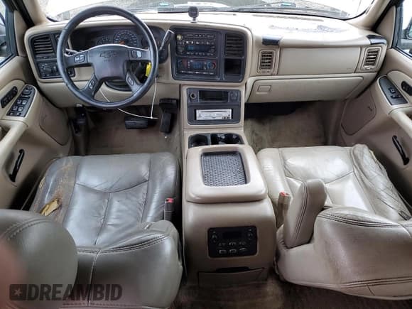 ✅ 2003 Chevrolet Suburban Z71 • VIN: 3GNFK16Z43G283381 • Лот: 51475695. Опубликован ранее на Copart с пробегом 416 067 миль. Бесплатный доступ к архиву аукционных продаж из США и подробный отчёт об истории автомобиля на DreamBid. Изображение 8.