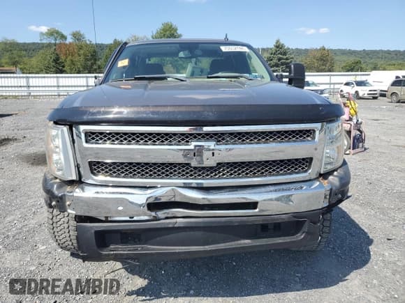 ✅ 2011 Chevrolet Silverado 1500 LT • VIN: 1GCRKSE3XBZ325429 • Lot: 70652444. Listed on Copart with 178,517 mi. Free auction sales archive from the USA and detailed vehicle history report at DreamBid. Image 5.