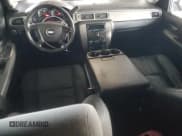 ✅ 2008 Chevrolet Tahoe LS • VIN: 1GNFC13C08J189100 • Lot: 92268665. Wystawiony na Copart z przebiegiem 201 875 mil. Bezpłatny archiwum sprzedaży aukcyjnych z USA i szczegółowy raport historii pojazdu na DreamBid. Zdjęcie 8.