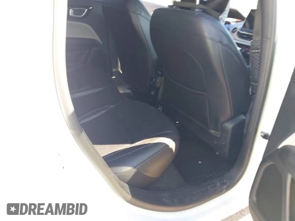 ✅ 2025 Jeep Compass Limited • VIN: 3C4NJDCN5ST552388 • Lot: 43073811. Wystawiony na IAAI z przebiegiem 3 767 mil. Bezpłatny archiwum sprzedaży aukcyjnych z USA i szczegółowy raport historii pojazdu na DreamBid. Zdjęcie 8.