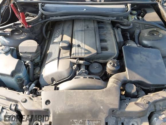 2003 BMW 3 Series 325xi с VIN WBAEU33413PM58486, выставлен на аукционе IAAI как лот 43169776 с пробегом 173 259 миль миль и . История ставок и продаж доступна на DreamBid. Изображение 10.