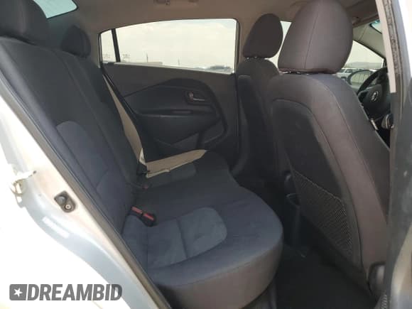 ✅ 2017 Kia Rio LX • VIN: KNADM4A39H6027242 • Lot: 59791245. Wystawiony na Copart z przebiegiem 129 864 mil. Bezpłatny archiwum sprzedaży aukcyjnych z USA i szczegółowy raport historii pojazdu na DreamBid. Zdjęcie 10.