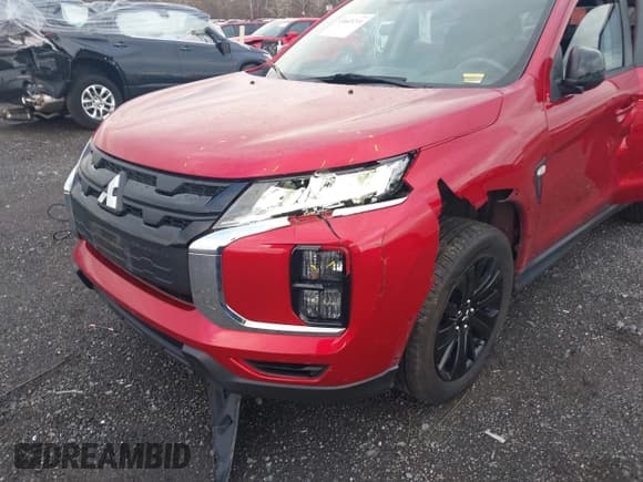 ✅ 2021 Mitsubishi Outlander ES • VIN: JA4ARUAU9MU002647 • Lot: 43665214. Listed on IAAI with 88,029 mi. Free auction sales archive from the USA and detailed vehicle history report at DreamBid. Image 6.