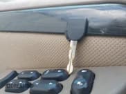 ✅ 2002 Ford Explorer • VIN: 1FMZU75E22ZA26702 • Лот: 43023753. Опубликован ранее на IAAI с пробегом 299 559 миль. Бесплатный доступ к архиву аукционных продаж из США и подробный отчёт об истории автомобиля на DreamBid. Изображение 11.