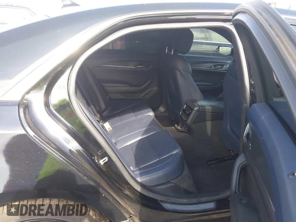 ✅ 2014 Cadillac CTS Vsport RWD • VIN: 1G6AU5S80E0157000 • Lot: 42421328. Listed on IAAI with 130,953 mi. Free auction sales archive from the USA and detailed vehicle history report at DreamBid. Image 8.