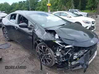 2024 Toyota Prius SE with VIN JTDACACUXR3036046, listed as a IAAI auction lot 42590722 with 10,423 mi miles and . Bid and sale history available at DreamBid. Image 1.