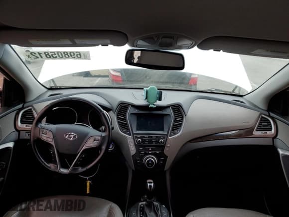 ✅ 2017 Hyundai Santa Fe 2.4L • VIN: 5NMZU3LB8HH026562 • Лот: 69805812. Опубликован ранее на Copart с пробегом 124 554 миль. Бесплатный доступ к архиву аукционных продаж из США и подробный отчёт об истории автомобиля на DreamBid. Изображение 8.