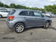 ✅ 2012 Mitsubishi Outlander SE • VIN: JA4AR4AU3CZ008588 • Lot: 87243205. Wystawiony na Copart z przebiegiem 143 426 mil. Bezpłatny archiwum sprzedaży aukcyjnych z USA i szczegółowy raport historii pojazdu na DreamBid. Zdjęcie 3.