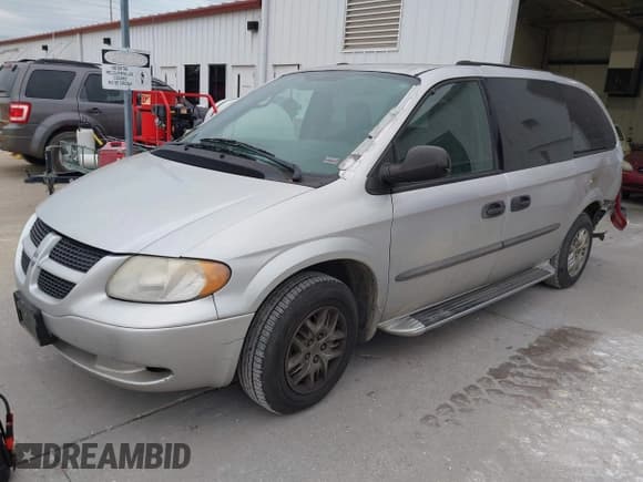 ✅ 2004 Dodge Caravan SE • VIN: 1D4GP24R44B591994 • Lot: 43092115. Listed on IAAI with 173,938 mi. Free auction sales archive from the USA and detailed vehicle history report at DreamBid. Image 2.